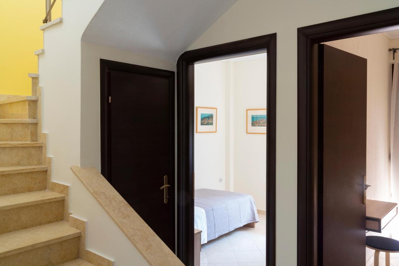 Alexandros Maisonettes Nea Moudania Luaran gambar