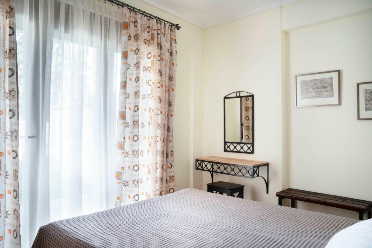 Alexandros Maisonettes Nea Moudania Luaran gambar